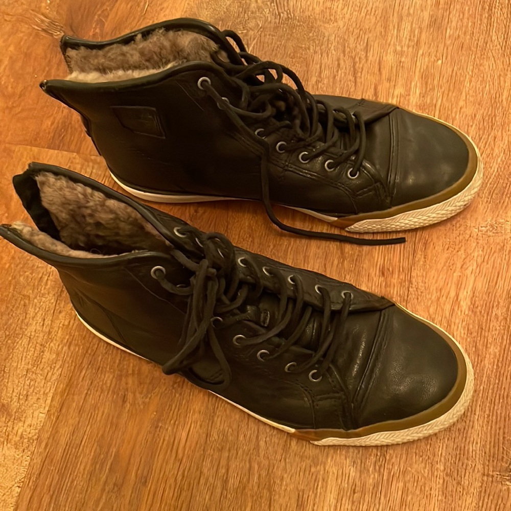 Frye winter sneakers w real fur